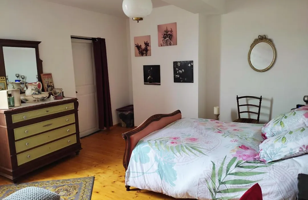 Chambre de Charme-1
